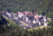 Scandalous and Sacred Fashion