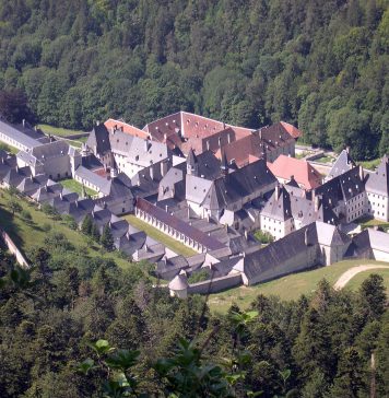 Scandalous and Sacred Fashion