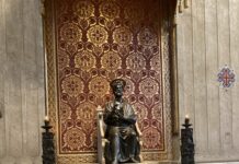 Fakes Abound, but Truth Abounds Even More