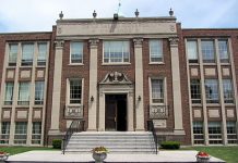 Jean-Baptiste de la Salle Chooses the Less Comfortable Path