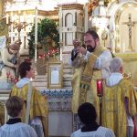 Should We Receive Communion Daily? A Respondeo